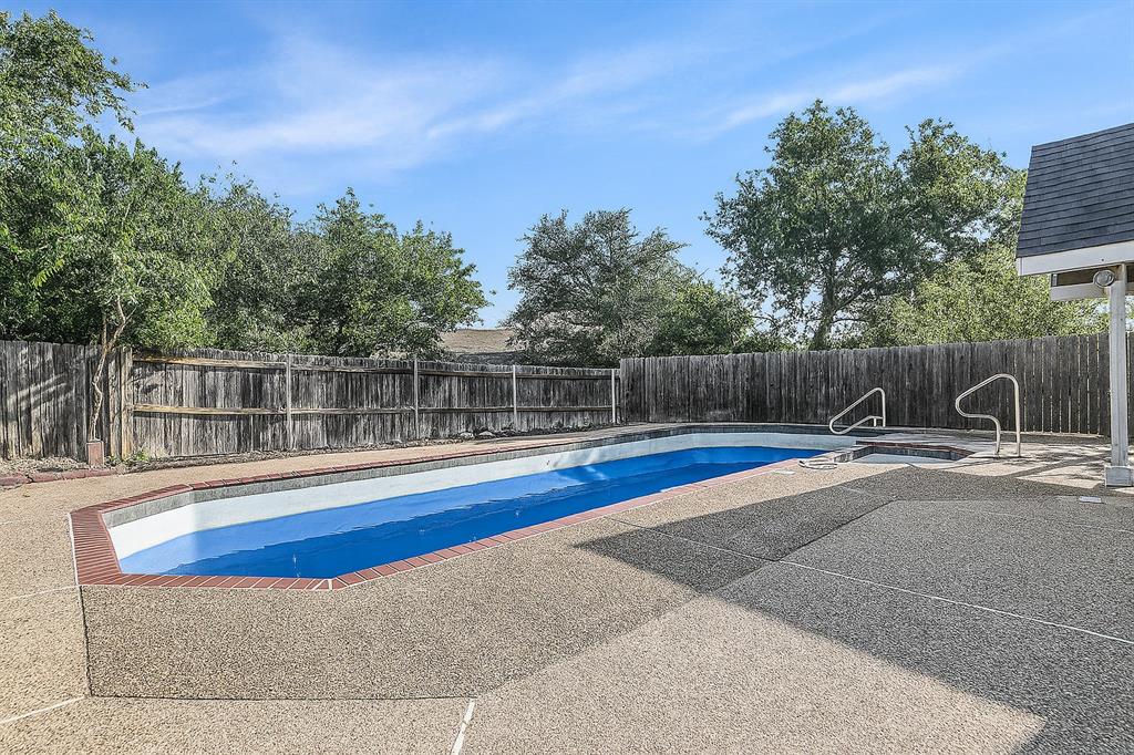 Lake Country Estates Add - Residential