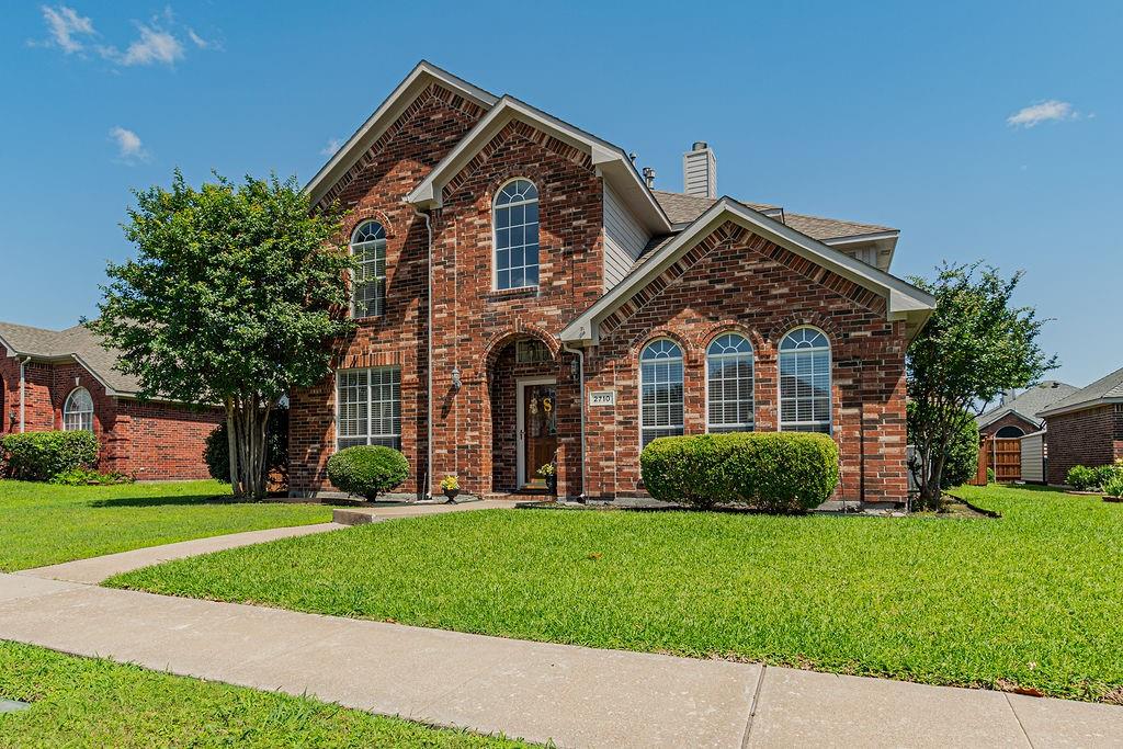 2710 Winterberry Drive
