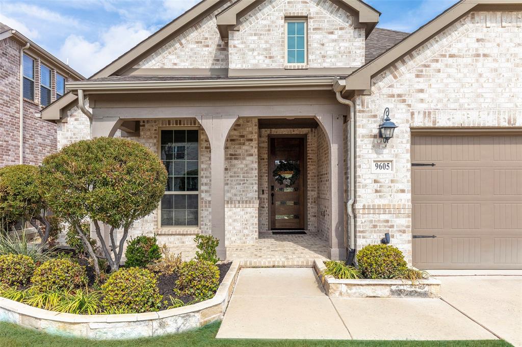 9605 Sunset Lane