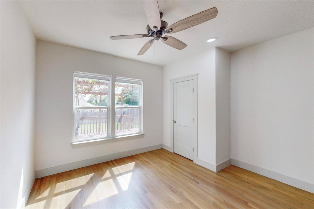 Chamberlan Arlington Heights 1ST - Residential