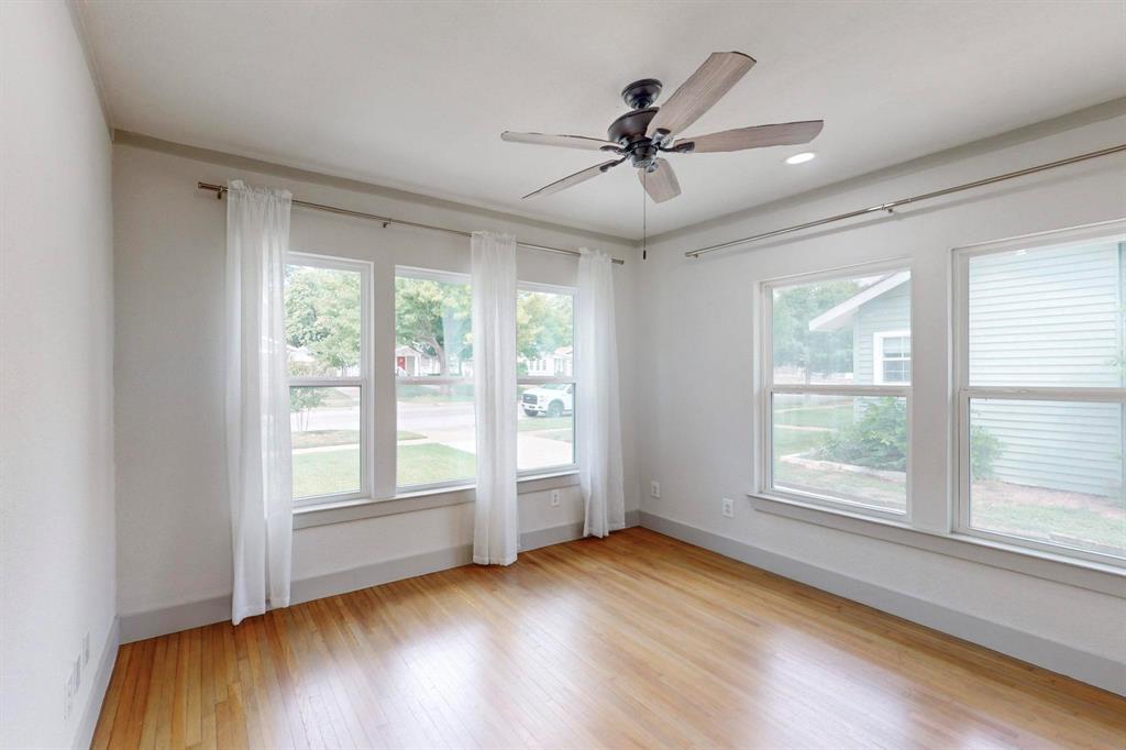 Chamberlan Arlington Heights 1ST - Residential