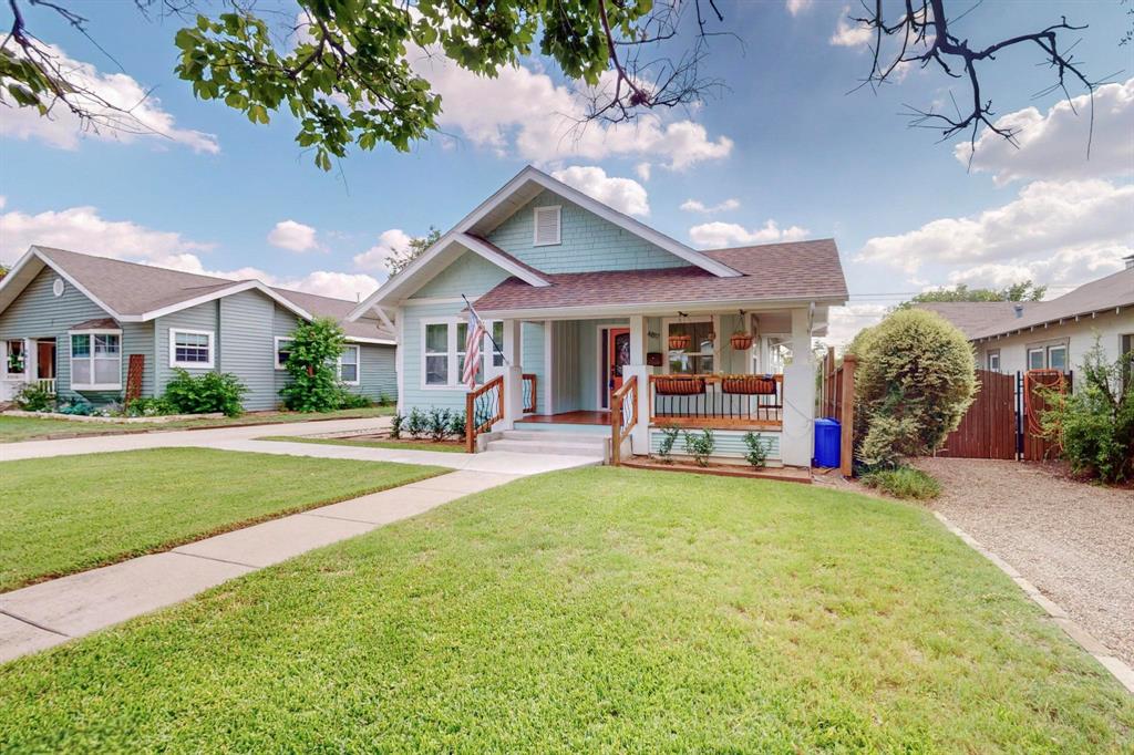 Chamberlan Arlington Heights 1ST - Residential