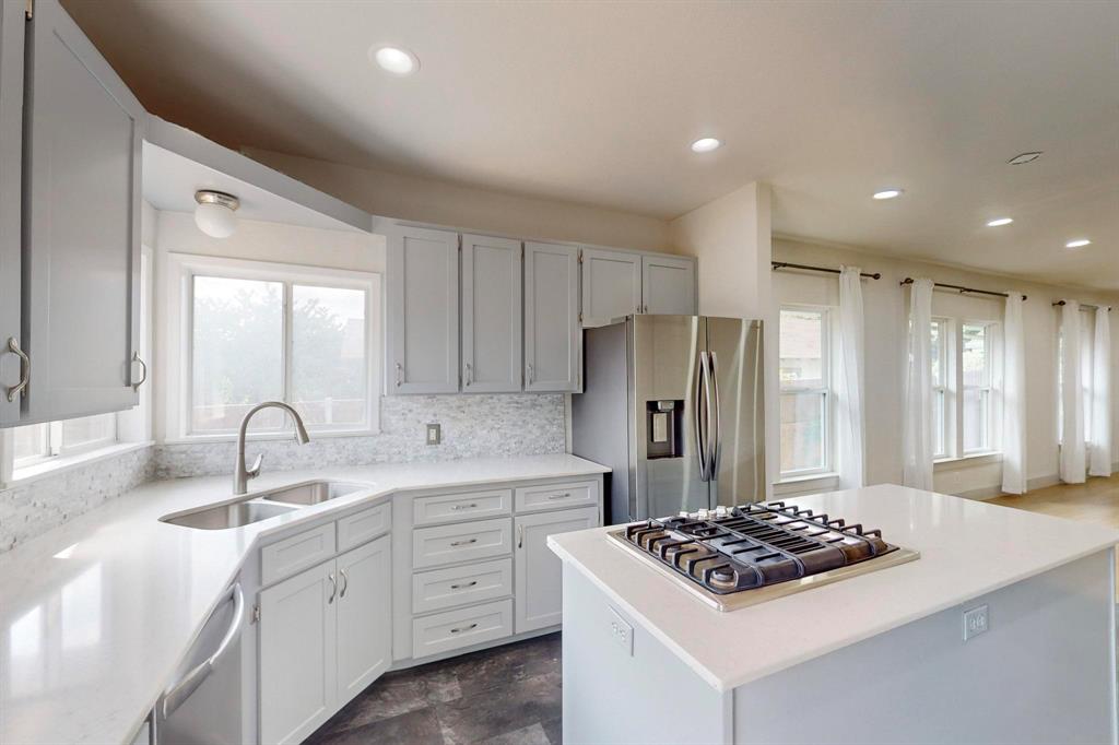 Chamberlan Arlington Heights 1ST - Residential