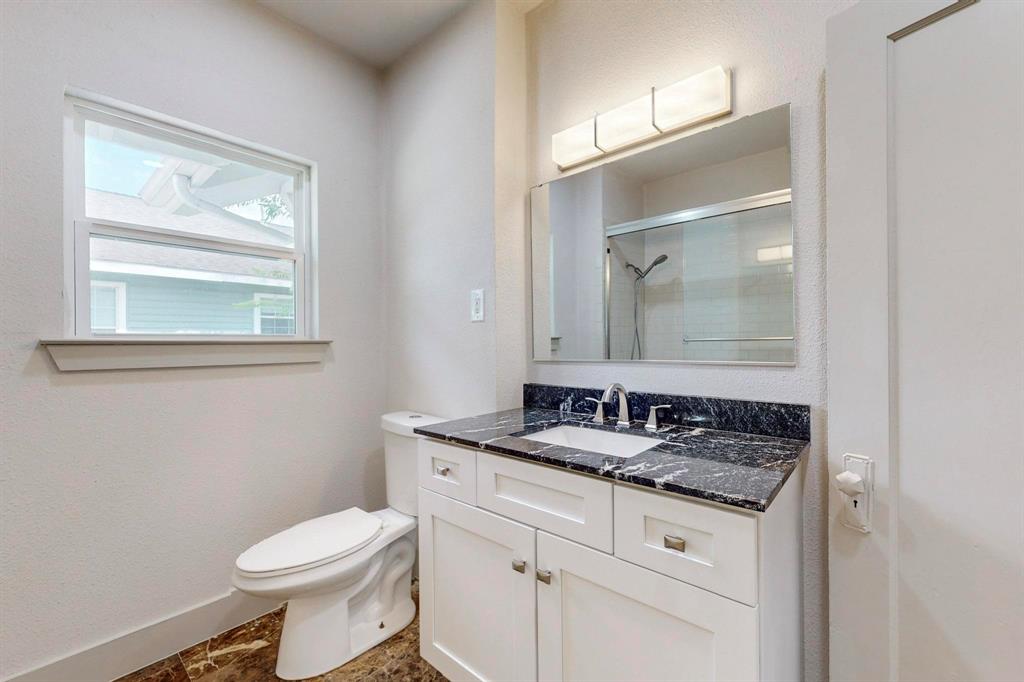 Chamberlan Arlington Heights 1ST - Residential