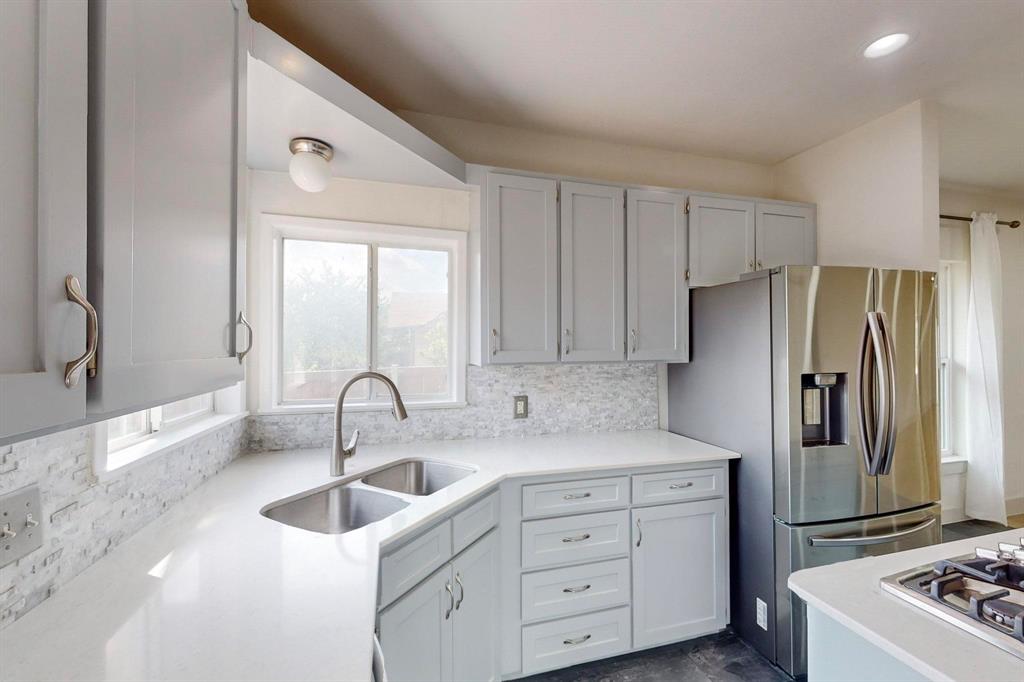 Chamberlan Arlington Heights 1ST - Residential