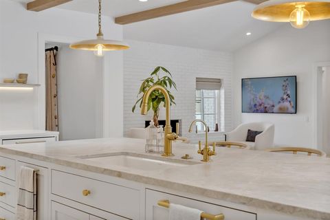 Tiny photo for 6625 Bob O Link Drive, Dallas, TX 75214 (MLS # 21056410)