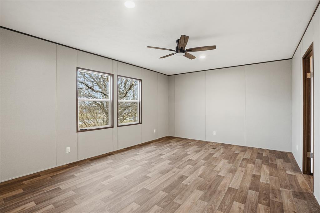 BUFFALO HILLS - Residential