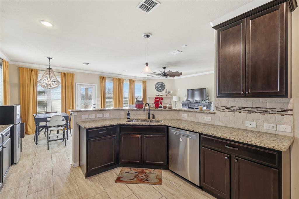 Sendera Ranch - Residential