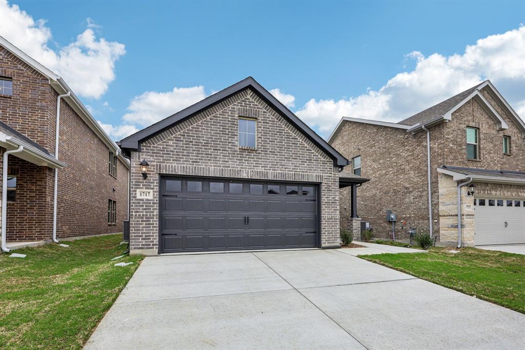 1717 Arches Road