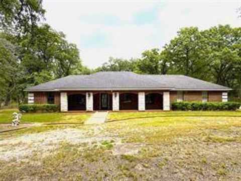 Photo of 9644 Deer Park, Quinlan, TX 75474 (MLS # 21125995)