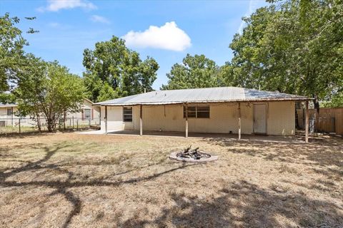 A home in Stephenville