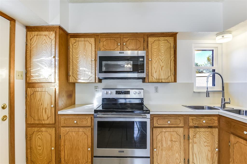 Fairlane Park - Residential