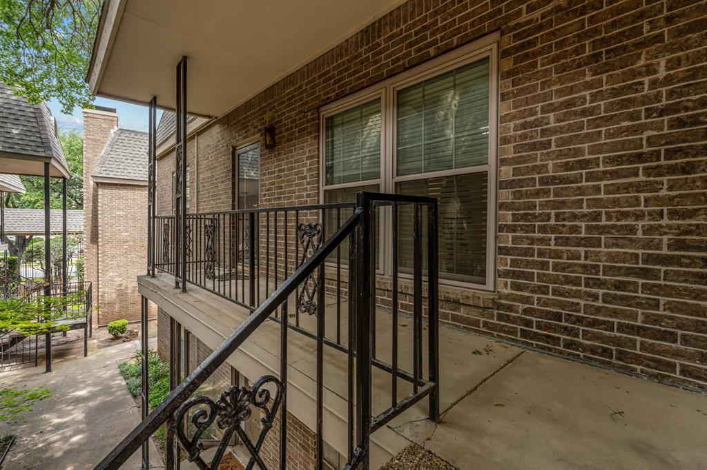 4420 Harlanwood Drive 228