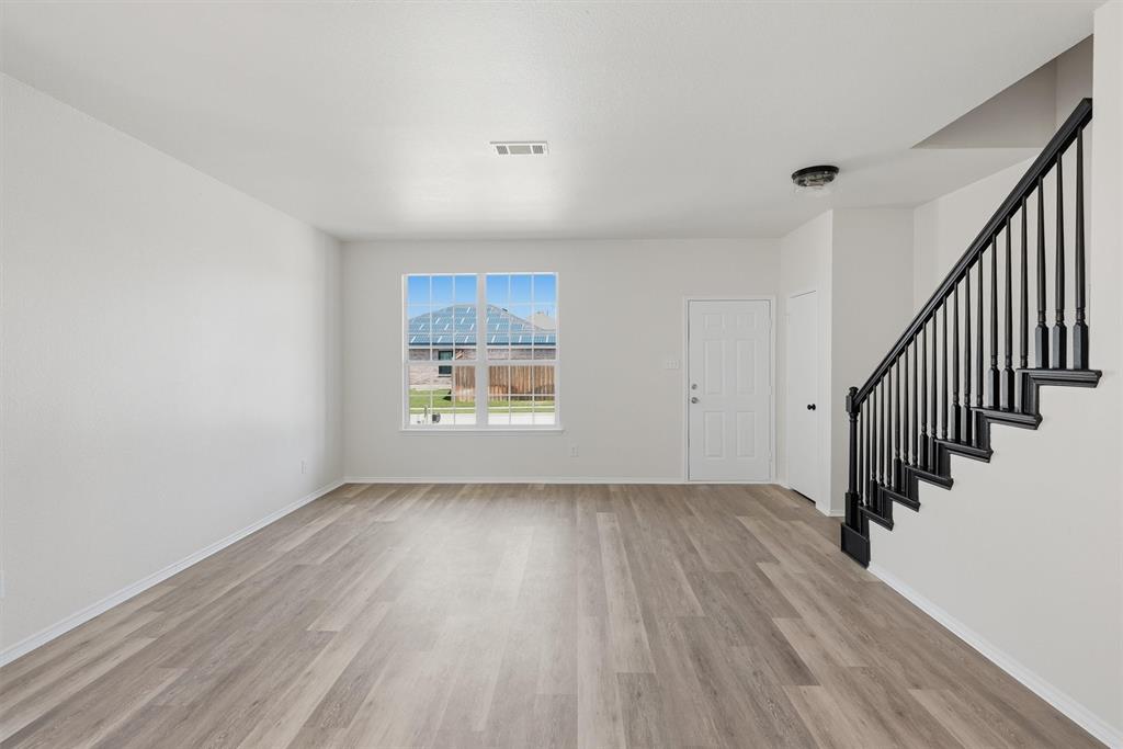 7104 Starwood Drive