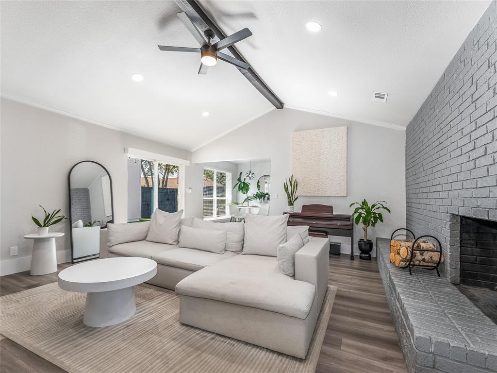 7114 Timberline Drive