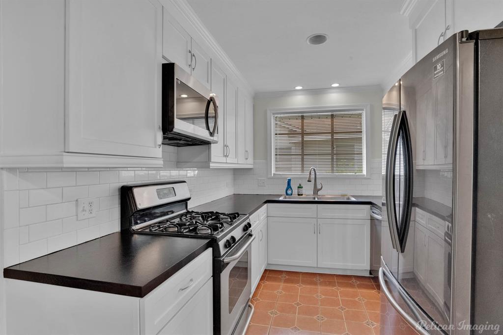 Broadmoor Terrace Subn - Residential