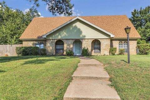 A home in Pantego