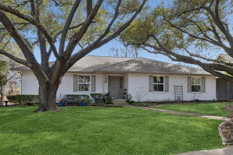 6520 Mercedes Avenue Dallas TX 75214