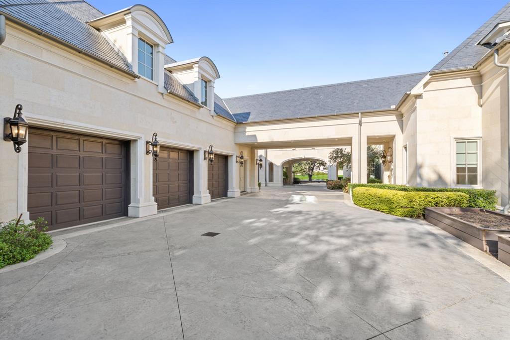 Creeks Of Preston Hollow - Residential