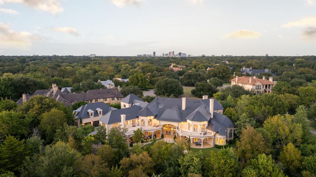Creeks Of Preston Hollow - Residential