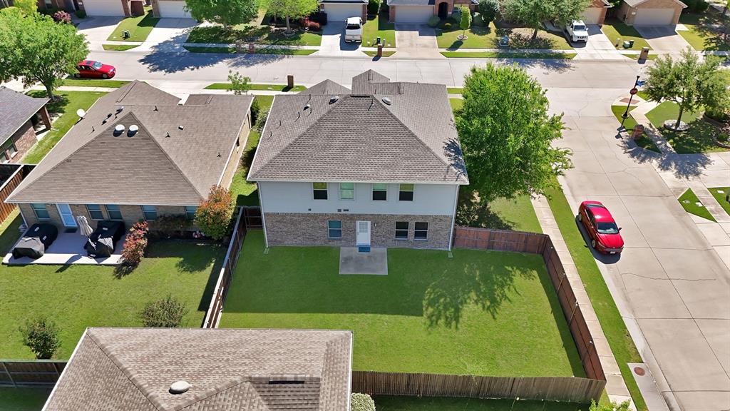 5212 Bluewater Drive