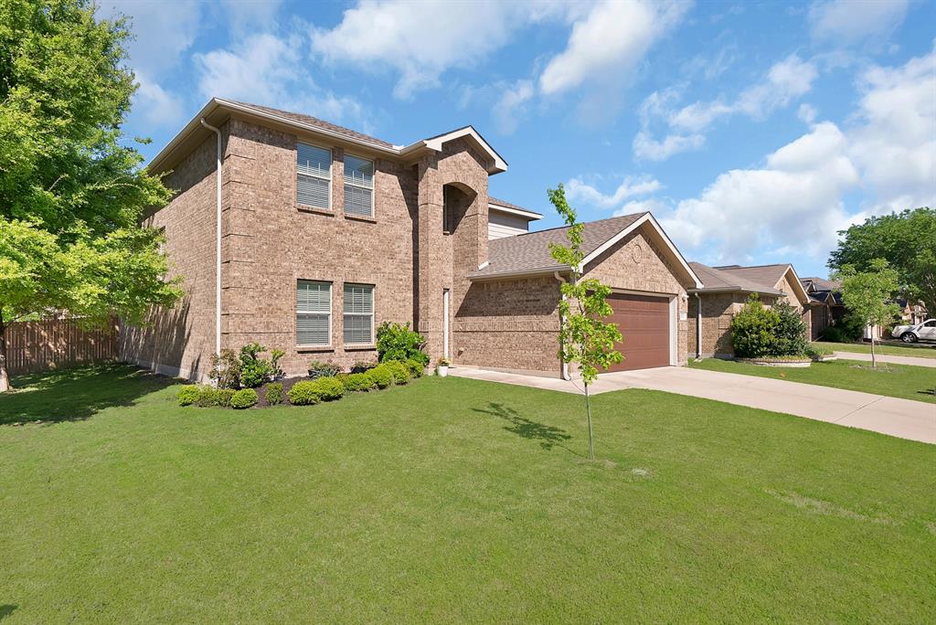 5212 Bluewater Drive