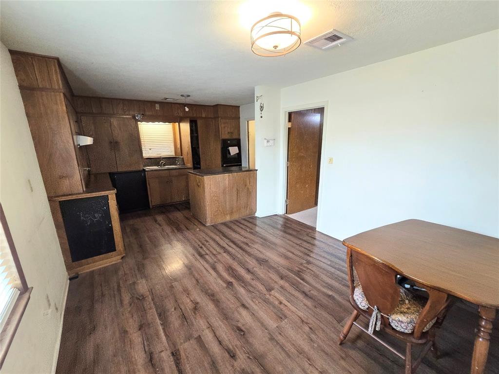 J L Sears Add - Residential