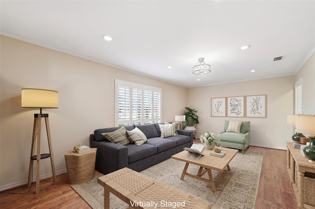 1590 Sunset Hill Drive