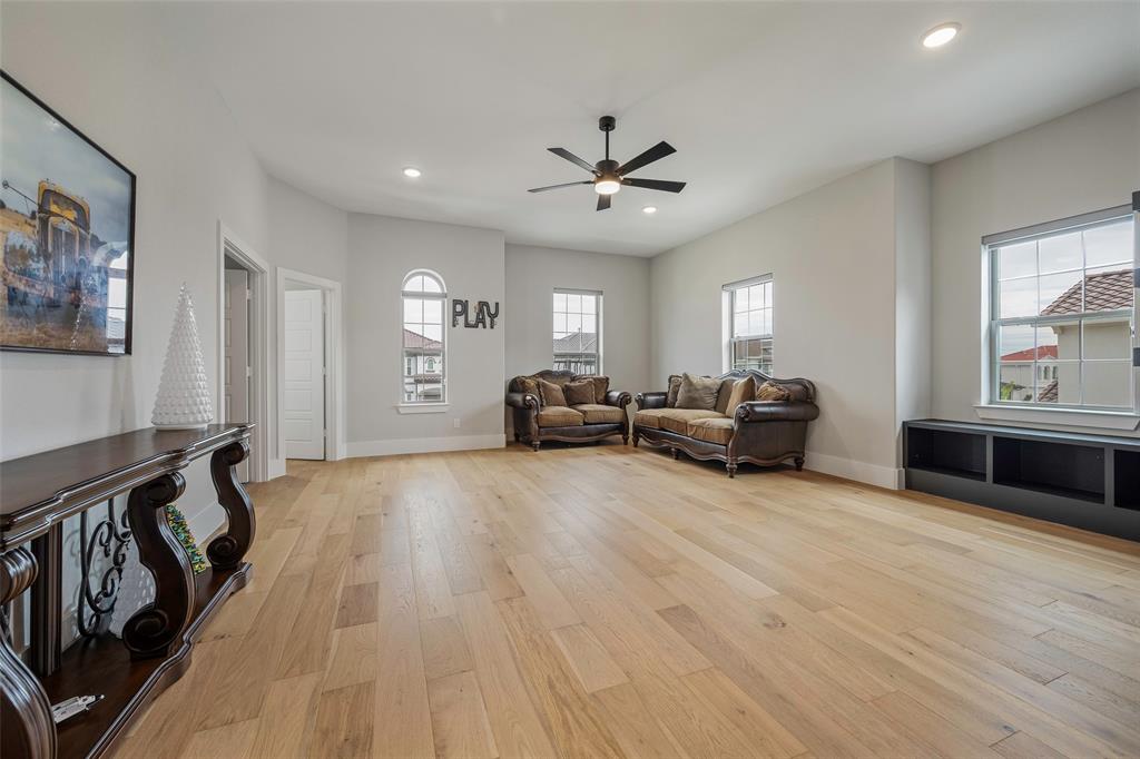 Lexington Parks Ph Four - Residential Lease