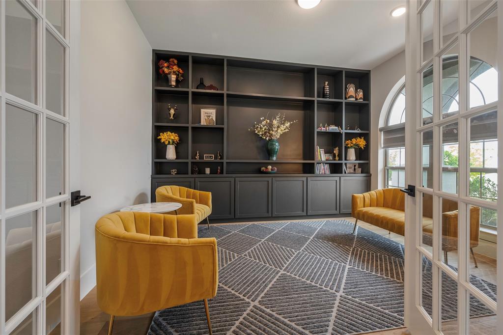 Lexington Parks Ph Four - Residential Lease