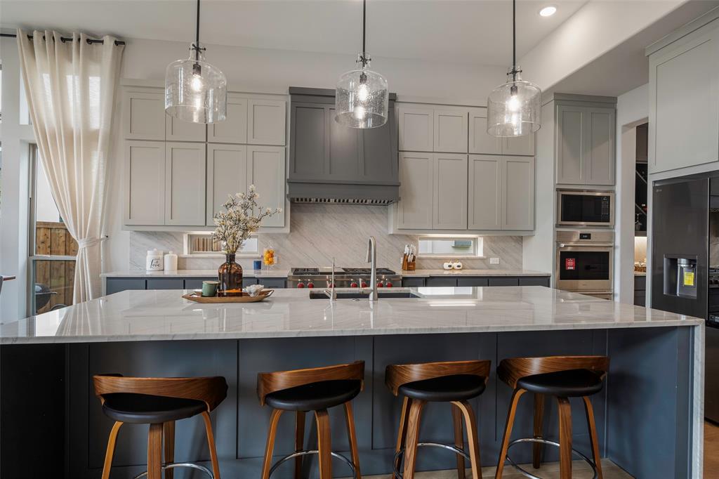 Lexington Parks Ph Four - Residential Lease