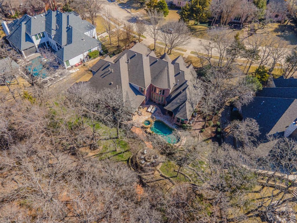 569 Round Hollow Lane