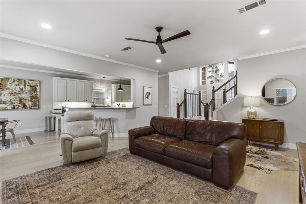 803 Woodside Court