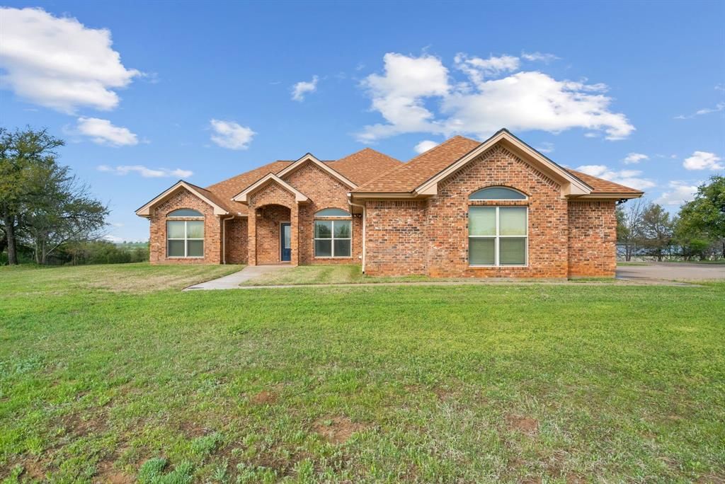 5424 County Road 456

                                                                             Stephenville                                

                                    , TX - $1,199,900