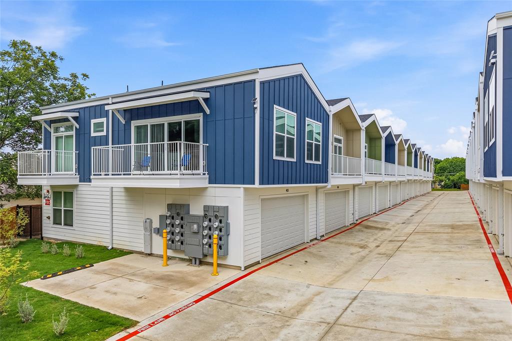 2925 Spruce Valley Lane 405