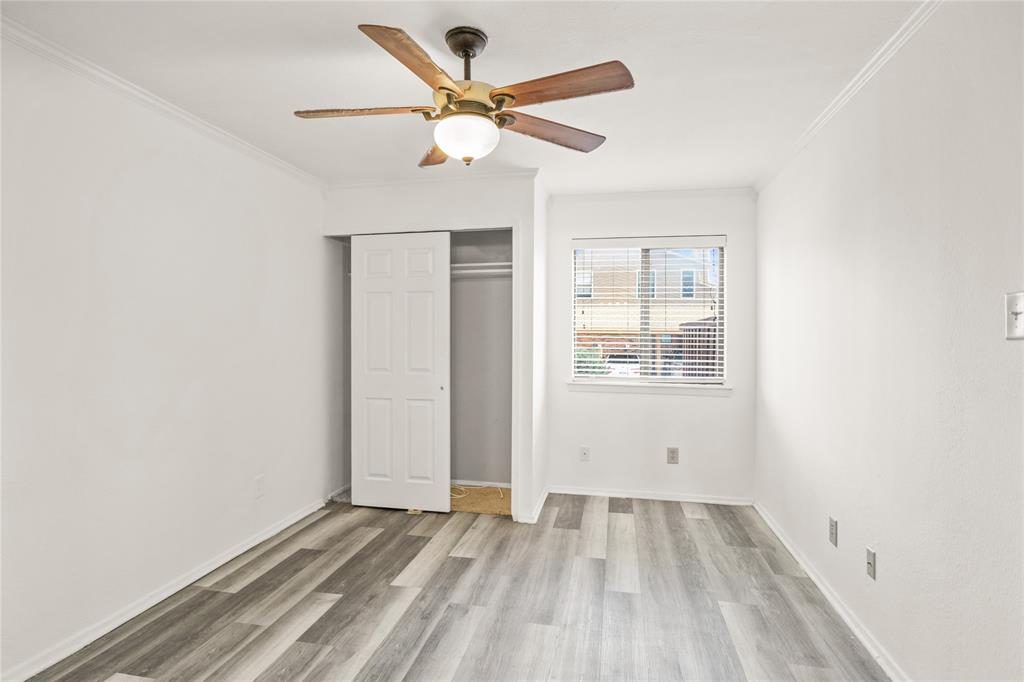 Cedar Creek Twnhms - Residential