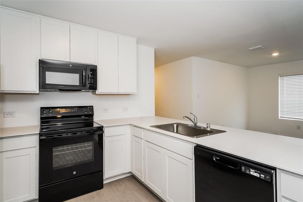 The Parks of Deer Creek - Residential Lease