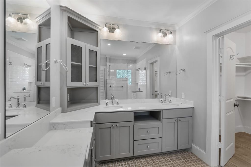 Munger Place - Residential