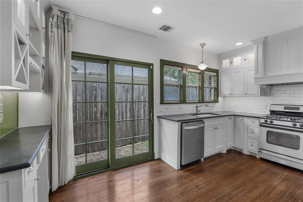 Munger Place - Residential