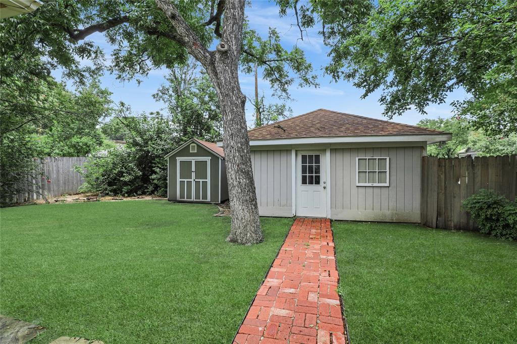 Munger Place - Residential