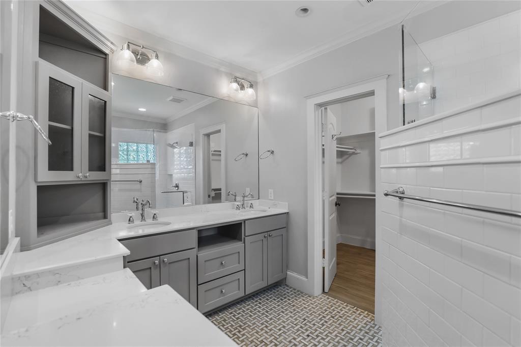 Munger Place - Residential