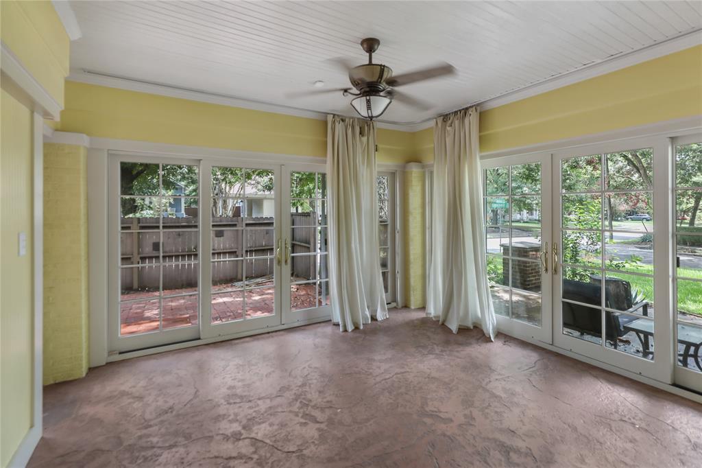 Munger Place - Residential