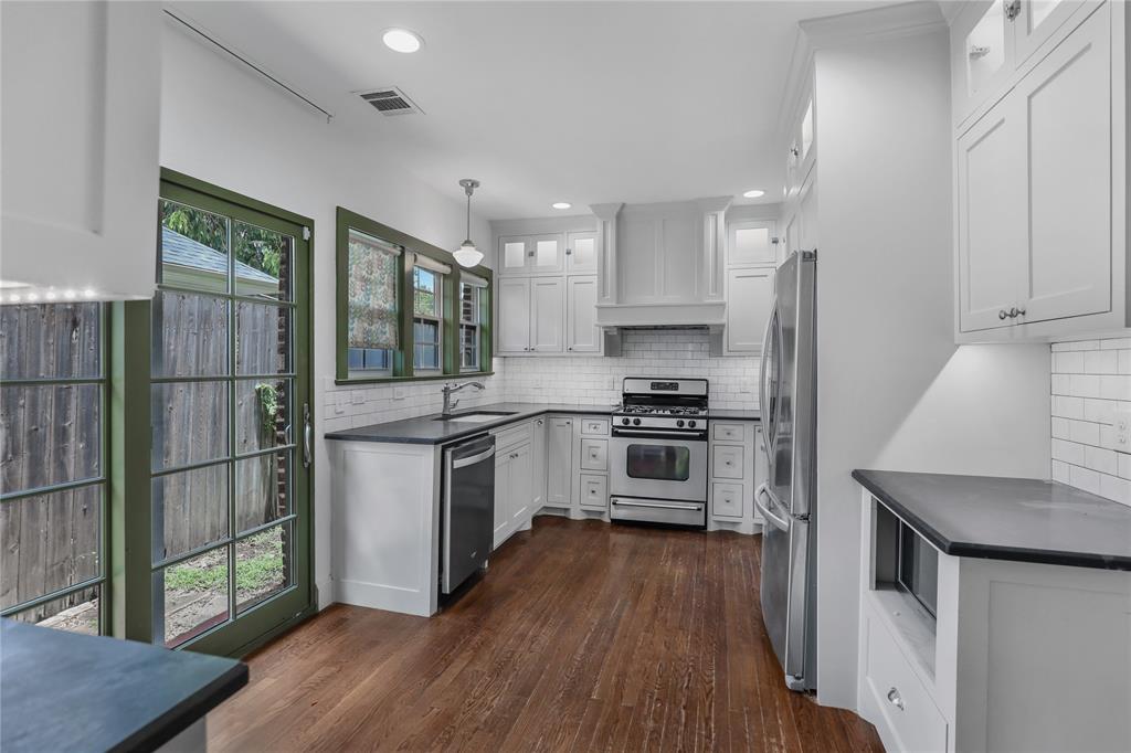 Munger Place - Residential