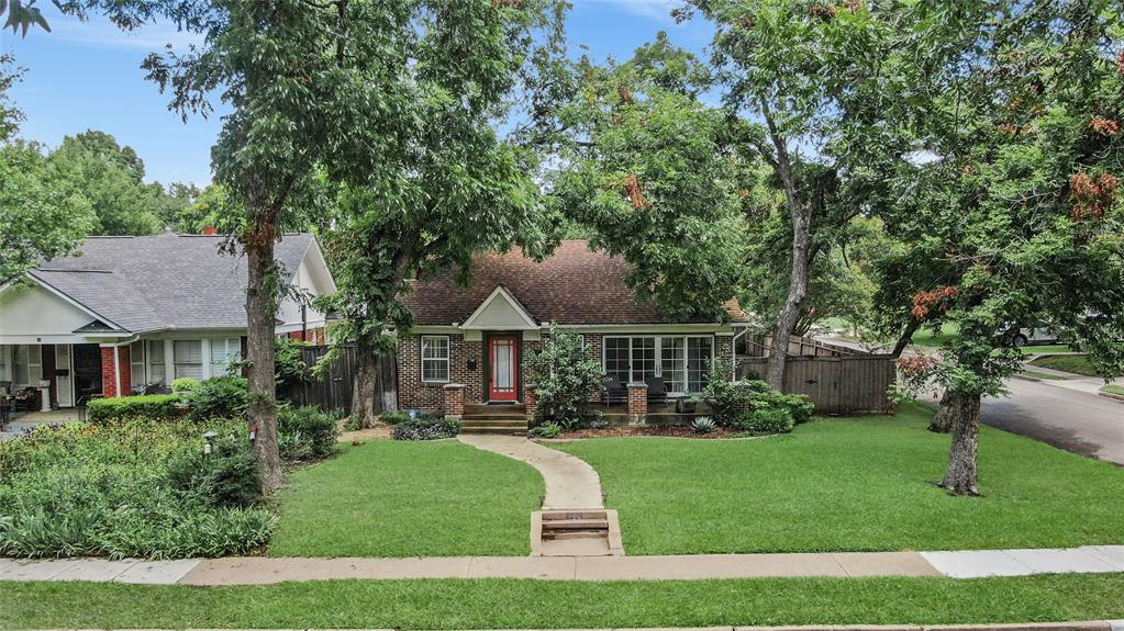 Munger Place - Residential