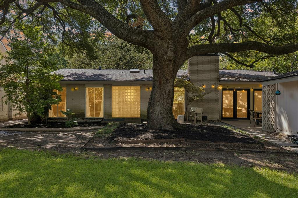 9777 Broken Bow Road