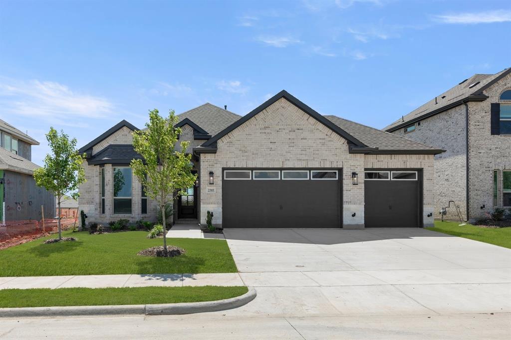 2505 Rolling Hills Drive