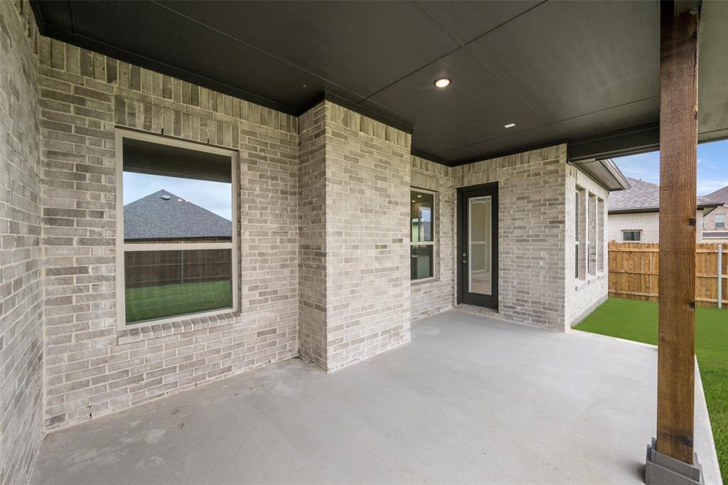 Sheppard's Place - Residential