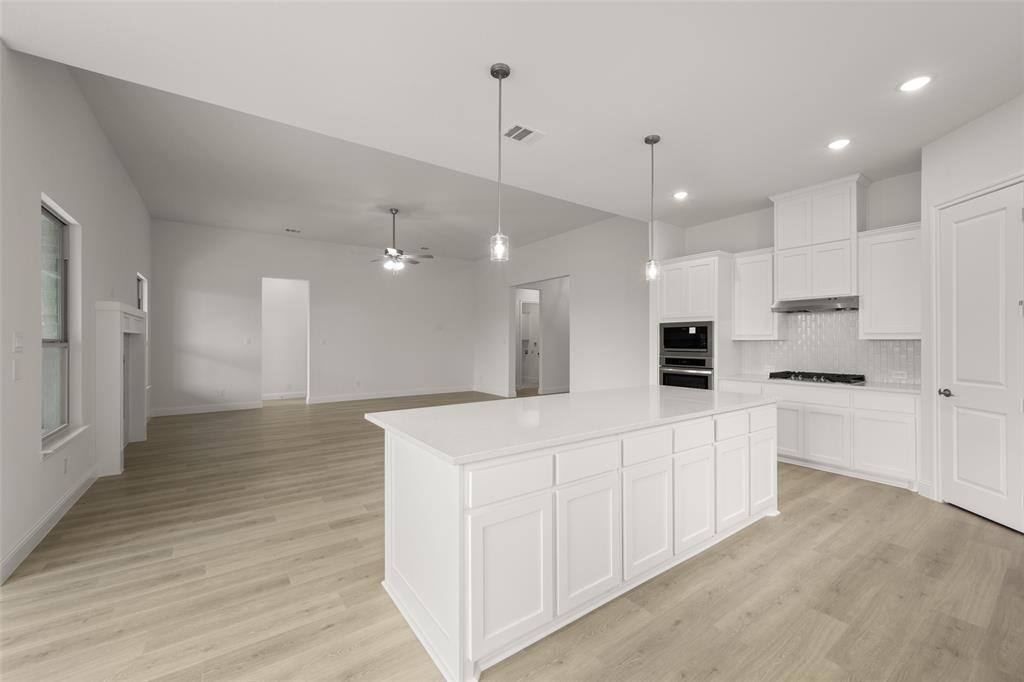 Sheppard's Place - Residential