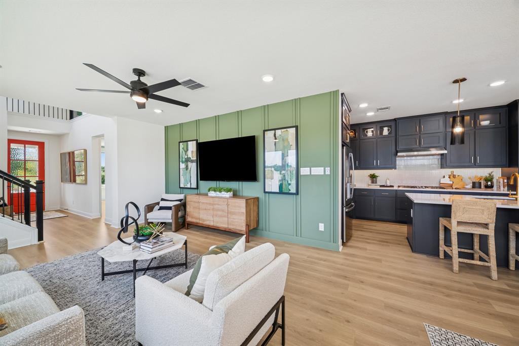 Karis - Residential