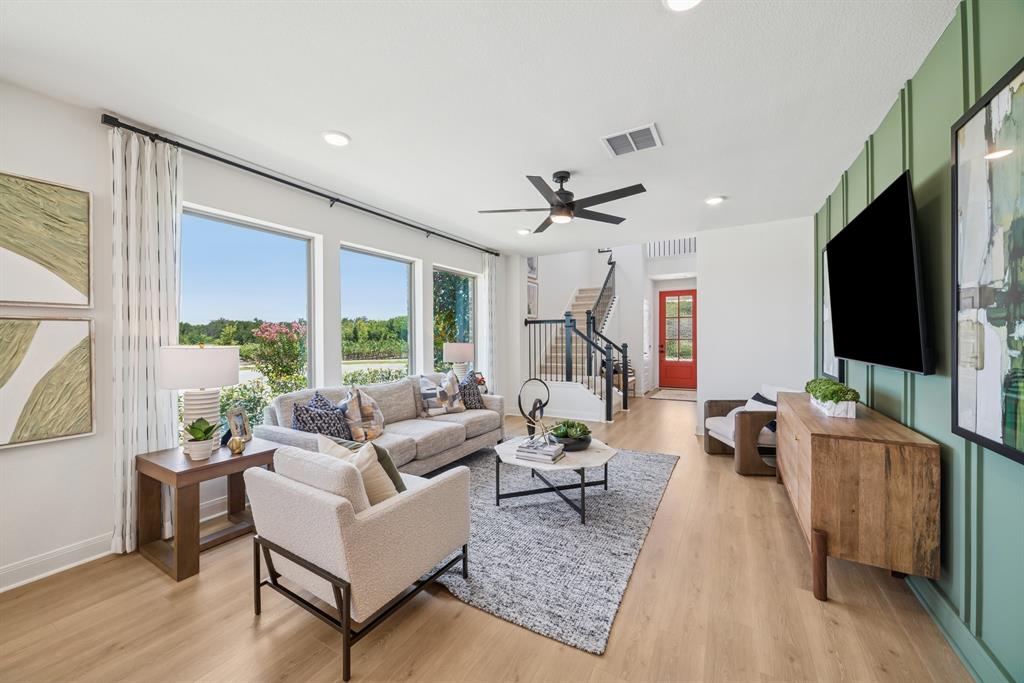 Karis - Residential